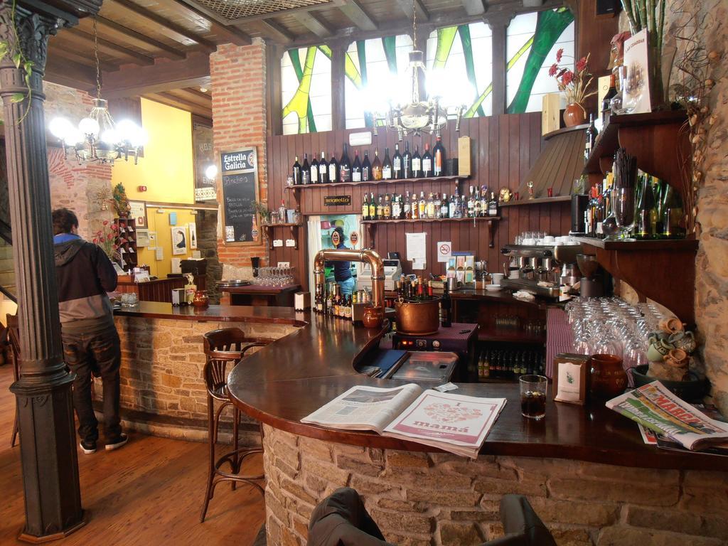Hostal Virgen De La Encina Ponferrada Eksteriør billede