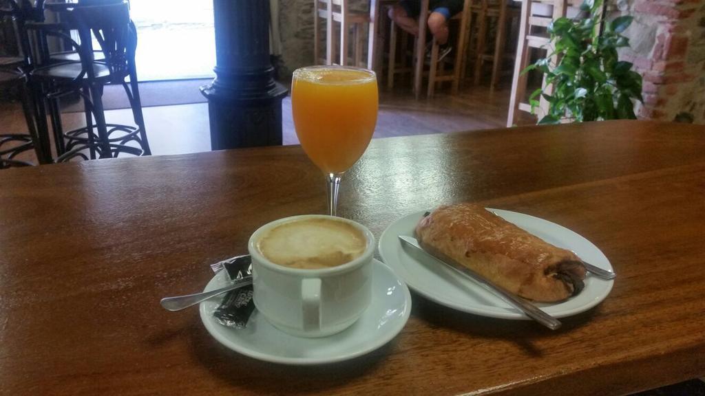 Hostal Virgen De La Encina Ponferrada Eksteriør billede